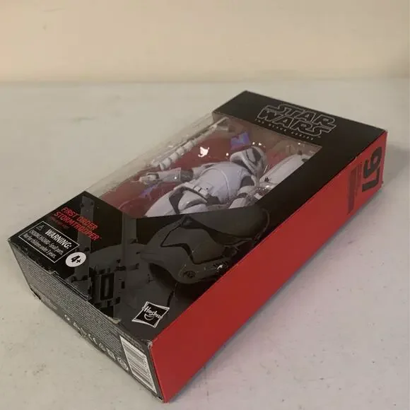 Star Wars The Black Series 97 First Order Stormtrooper 6” Action Figure - Picture 4 of 6